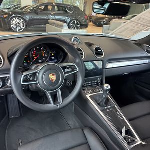 2024 Porsche 718 CAYMAN BASE 缩略图 35
