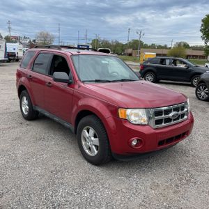 FORD ESCAPE XLT - 10