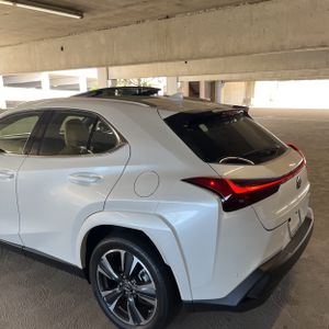 LEXUS UX 250H PREMIUM - 6