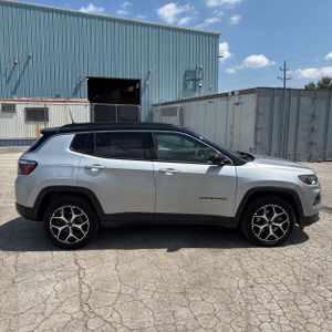 2025 JEEP COMPASS LIMITED photo 10