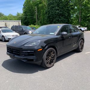 PORSCHE CAYENNE COUPE - 1