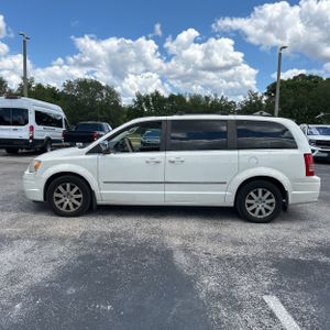 CHRYSLER TOWN & COUNTRY TOURING - 3