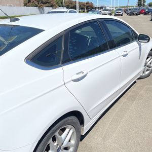 صورة مصغرة 57 لـ 2015 FORD FUSION SE