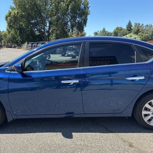 NISSAN SENTRA S - 4