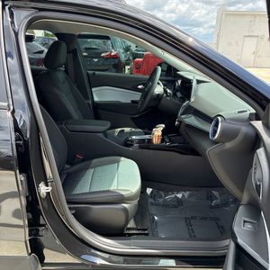 2025 Chevrolet TRAX LT — миниатюра 33