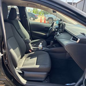 صورة مصغرة 33 لـ 2025 Toyota COROLLA LE