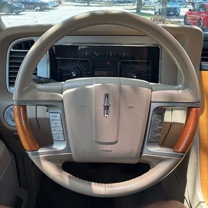 صورة مصغرة 60 لـ 2008 Lincoln NAVIGATOR BASE