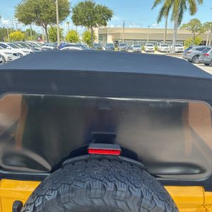 2021 JEEP WRANGLER UNLIMITED RUBICON — миниатюра 16