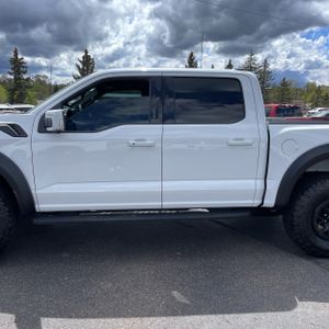 FORD F-150 RAPTOR - 4