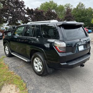 صورة 5 لـ 2014 Toyota 4RUNNER SR5 PREMIUM