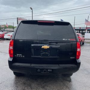 CHEVROLET TAHOE LS - 7