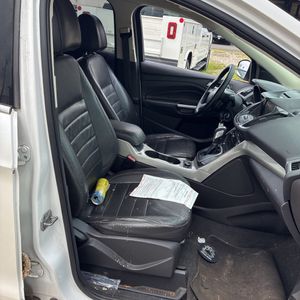 صورة مصغرة 32 لـ 2013 FORD ESCAPE SEL