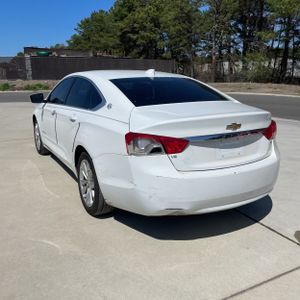 CHEVROLET IMPALA LT - 5