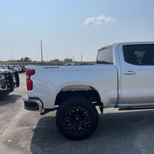 2020 Chevrolet SILVERADO 1500 LT photo 9