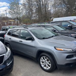 JEEP CHEROKEE SPORT - 9