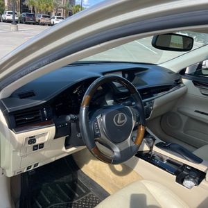 2013 Lexus ES 350 BASE photo 36