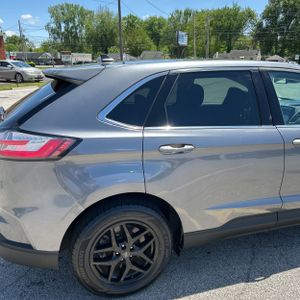 FORD EDGE SEL - 9