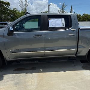 2020 Chevrolet SILVERADO 1500 LT — фото 4