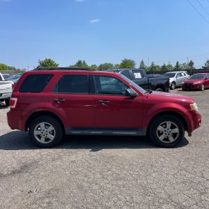 FORD ESCAPE XLT - 10