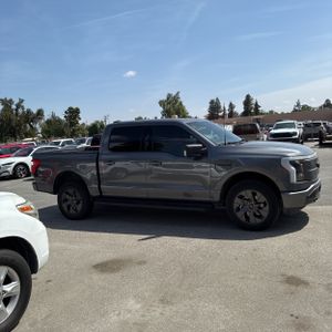 FORD F-150 LIGHTNING XLT - 10