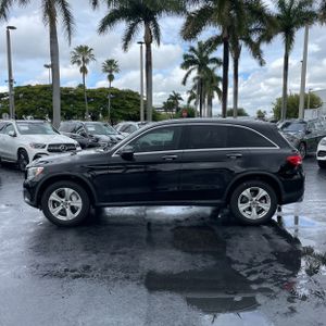 Mercedes-Benz GLC 300 - 3