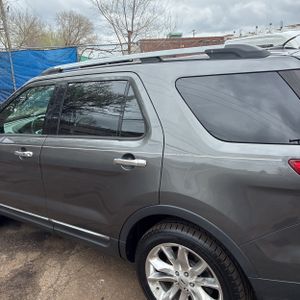 FORD EXPLORER LIMITED - 6