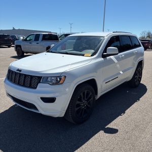 JEEP GRAND CHEROKEE ALTITUDE - 1