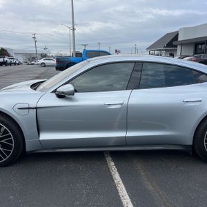 PORSCHE TAYCAN TURBO - 4