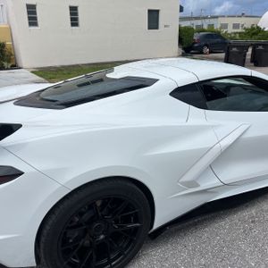CHEVROLET CORVETTE STINGRAY - 9