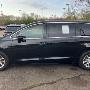 CHRYSLER PACIFICA SELECT - 4