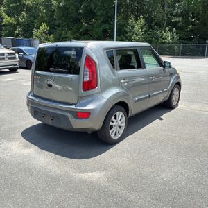 2012 KIA SOUL + photo 8