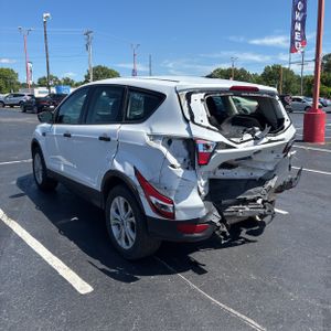 FORD ESCAPE S - 5