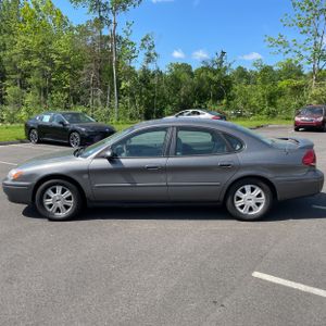 FORD TAURUS SEL - 3