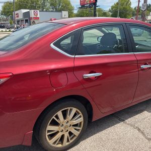 NISSAN SENTRA SL - 9