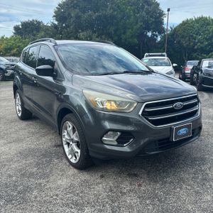 2017 FORD ESCAPE SE 照片 12