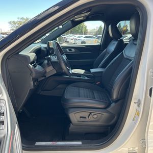 2025 FORD EXPLORER ST-LINE — миниатюра 30