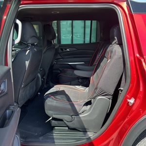 2025 Chevrolet TRAVERSE LT — миниатюра 33
