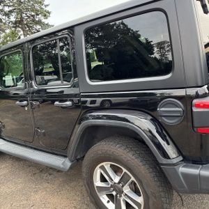 صورة 6 لـ 2020 JEEP WRANGLER UNLIMITED SAHARA