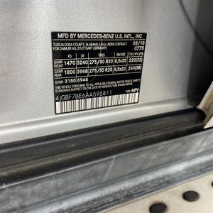 صورة مصغرة 47 لـ 2010 Mercedes-BENZ GL