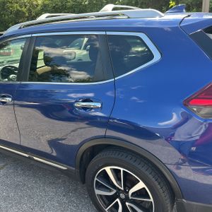 صورة 6 لـ 2017 Nissan ROGUE SL