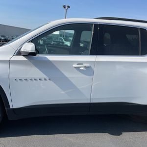 CHEVROLET TRAVERSE LT LEATHER - 4