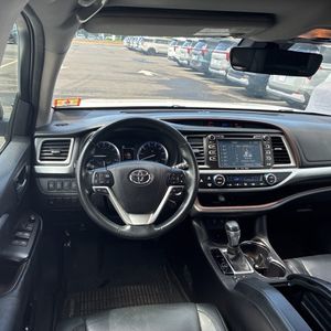 2017 Toyota HIGHLANDER XLE 照片 37