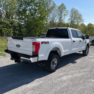FORD F-250 SUPER DUTY XL - 8