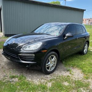 PORSCHE CAYENNE - 1