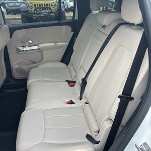 2025 Mercedes-BENZ GLB 缩略图 34