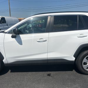 TOYOTA RAV4 - 4