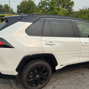 2024 Toyota RAV4 HYBRID XSE 照片 9