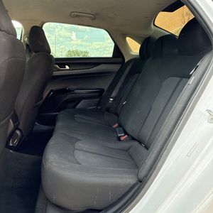 2022 KIA K5 LX — миниатюра 33