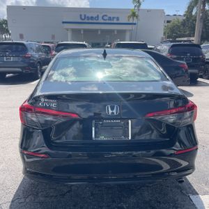 2023 Honda CIVIC LX — фото 7
