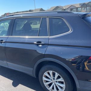 VOLKSWAGEN TIGUAN 2.0T S - 6